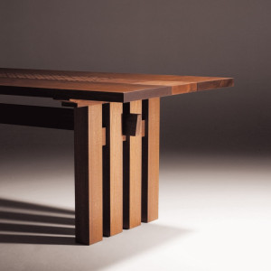 Tisch Ippongi  von Condehouse
